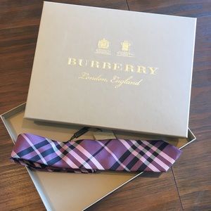 Burberry tie